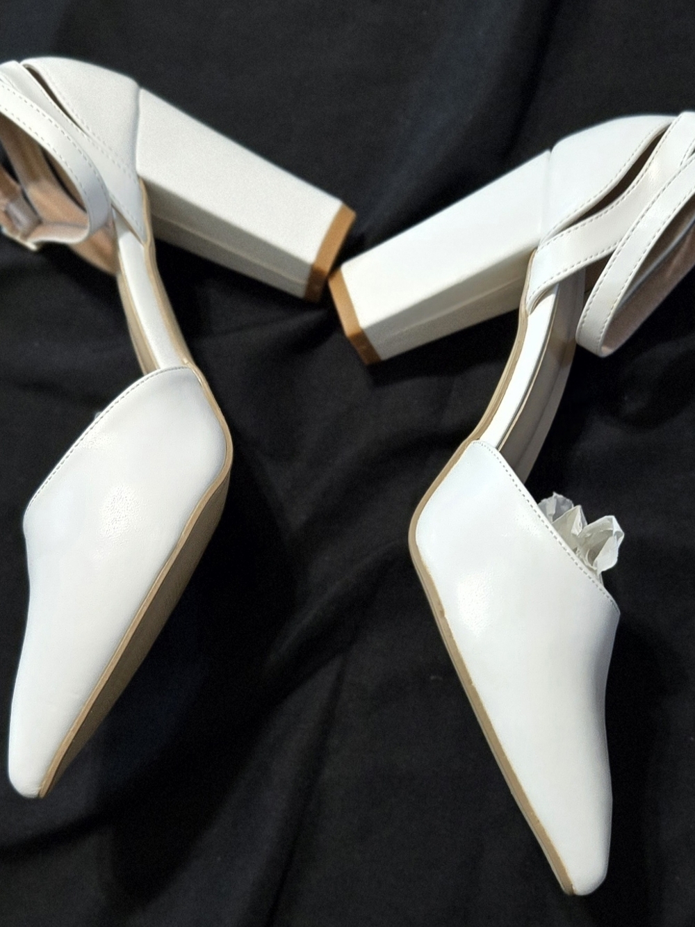 Women's White Pointed Ankle-Strap Pumps - Picture 3 of 3